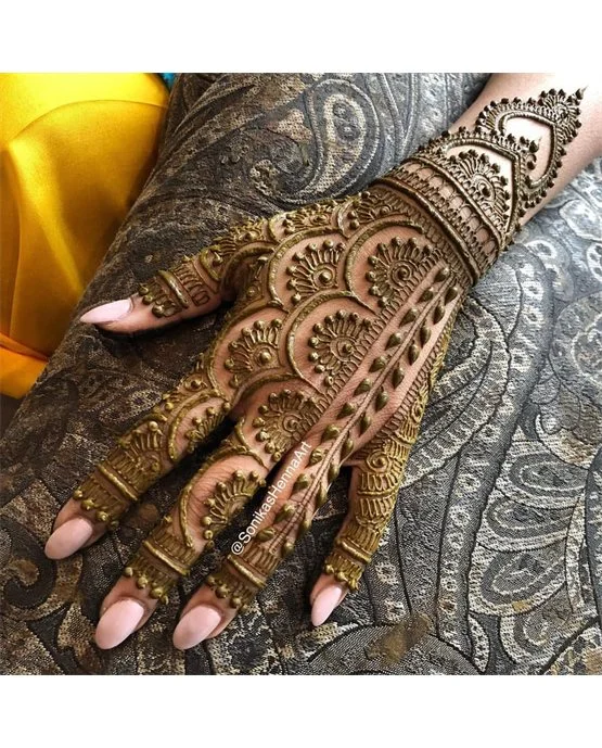 Majestic Swirl Simple Full Hand Mehndi Design Theme Majestic Swirl Simple Full Hand Mehndi Design Theme